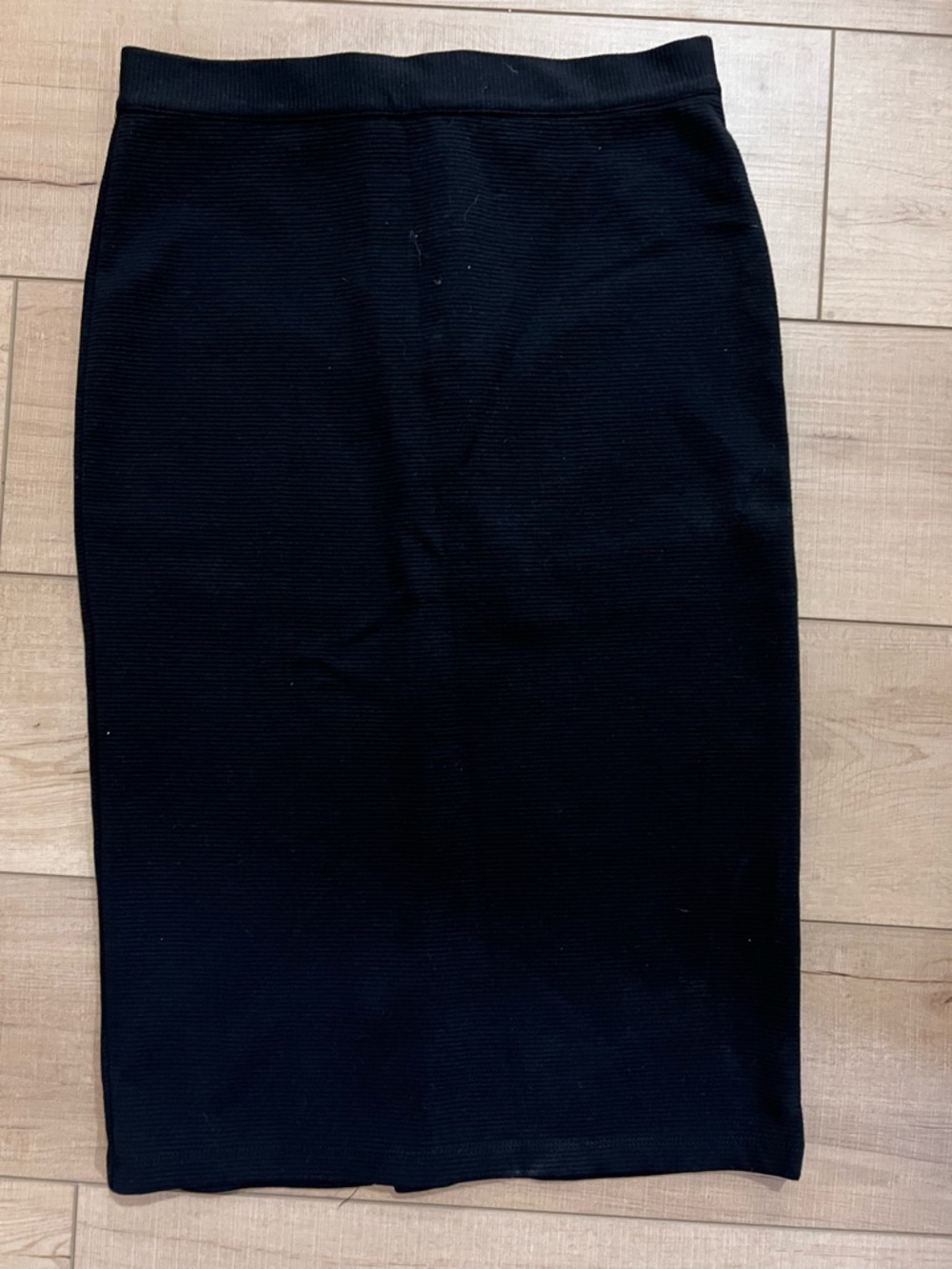 GAP Black Ribbed Pencil Skirt